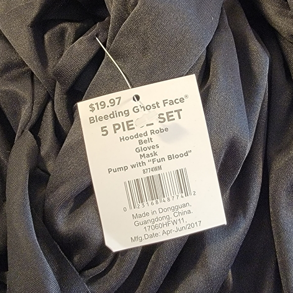 Ghost Face Bleeding Mask Vintage Scream Movie Inspired Chostume NWT - Picture 13 of 15